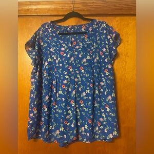 Floral Blue Women's Top Size 1X